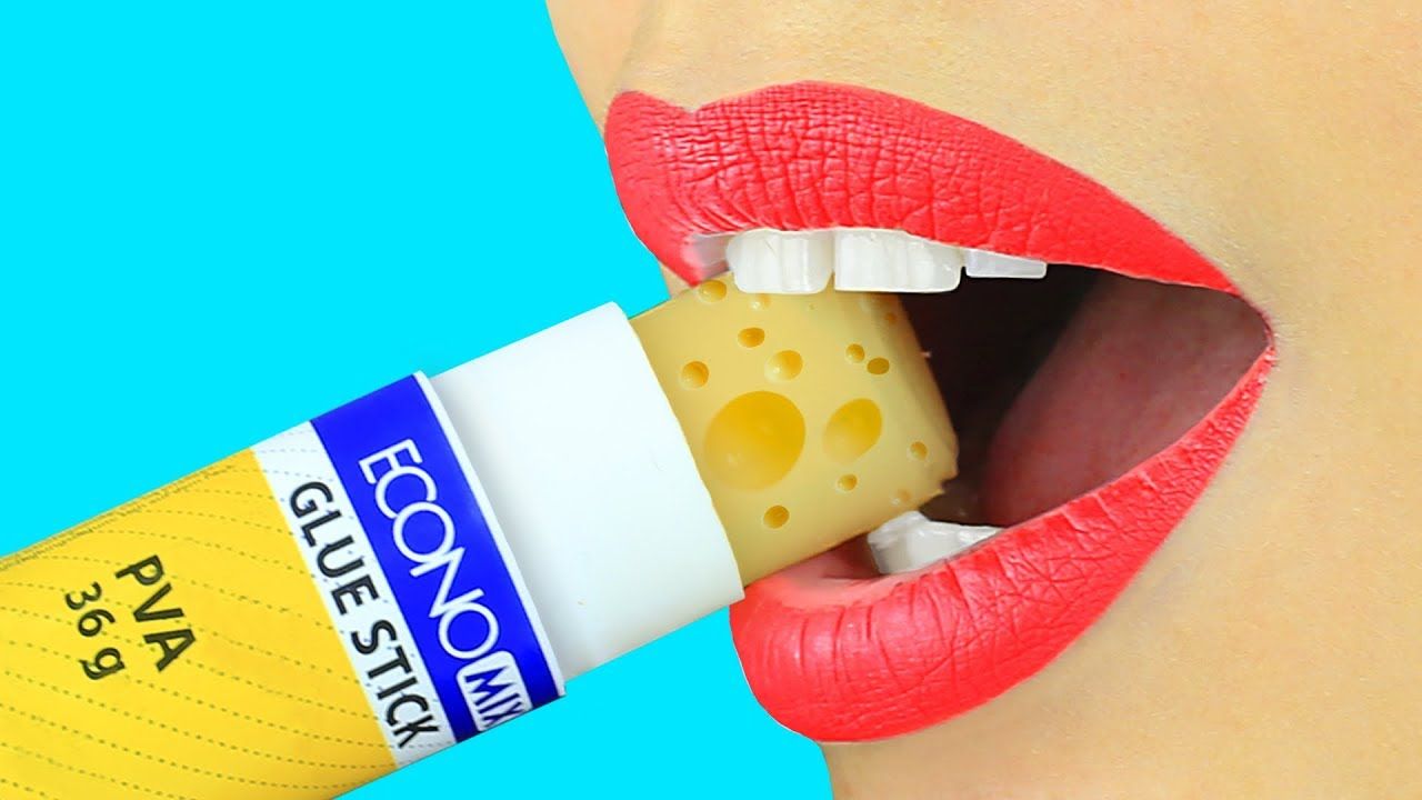 14 Weird Ways To Sneak Food Into Class Back To School Pranks